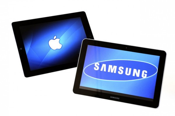 iPad Galaxy Tab iPad Galaxy TAb e1342685370681 Apple contrainte de faire la promotion de Samsung sur son site officiel