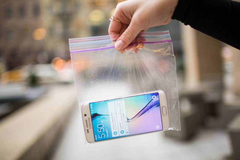 smartphone sac plastique