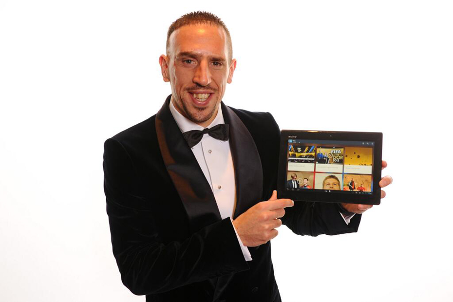 Franck Ribery avec une tablette 930x620