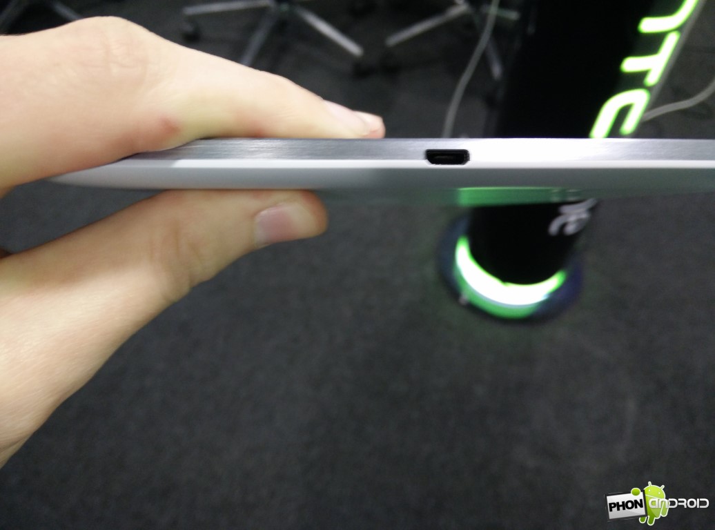 Nexus 9 recharge USB
