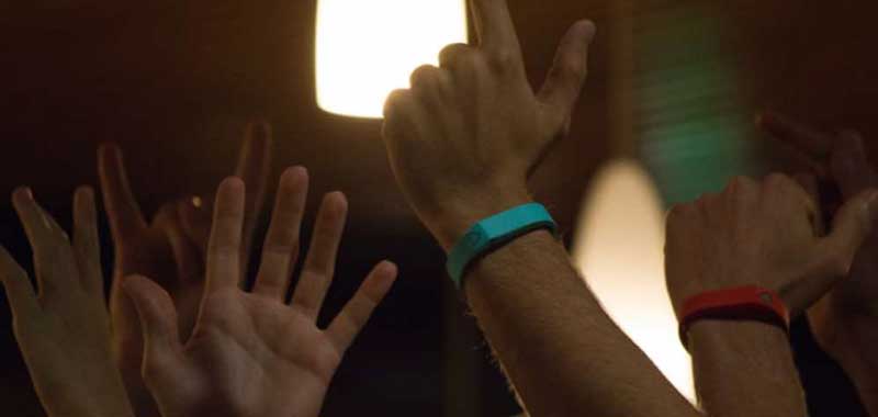 trak bracelet connecte chanson musique