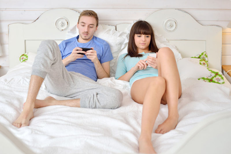 smartphone au lit tue vie sexuelle