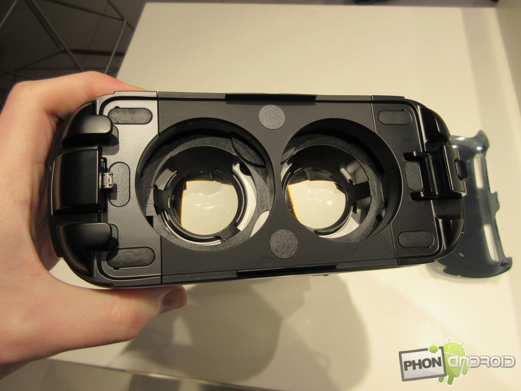 Samsung Gear VR, le détail de l'emplacement du Note 4