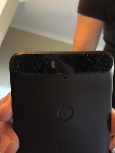 Nexus 6P bande noire cassee 2