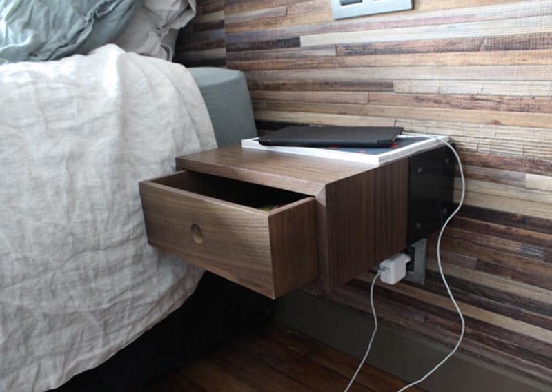 smartphone table nuit
