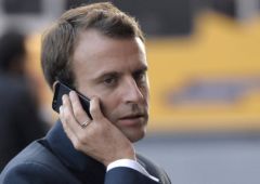 emmanuel macron portable