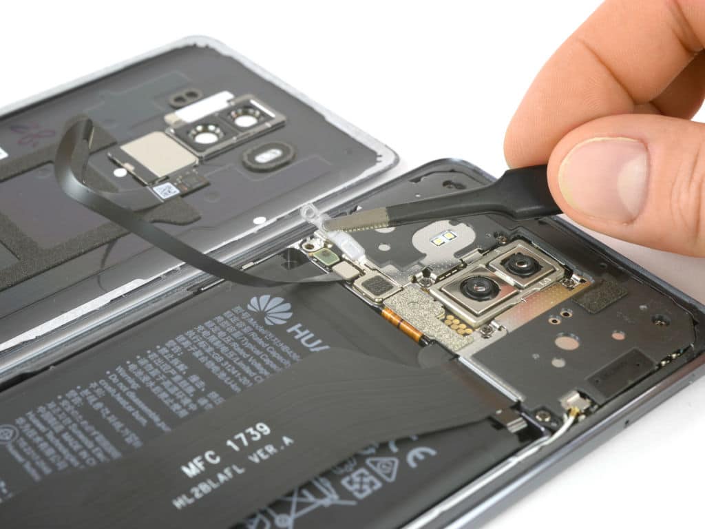 Démontage Huawei Mate 10 Pro : selon iFixit, il est impossible à réparer