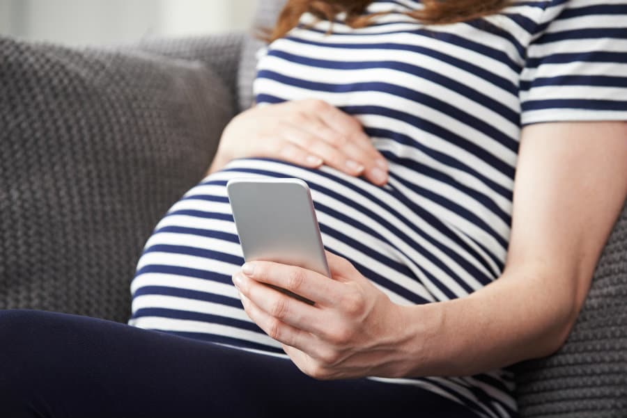 femmes enceintes smartphones fausse couche