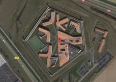 google maps prison reau