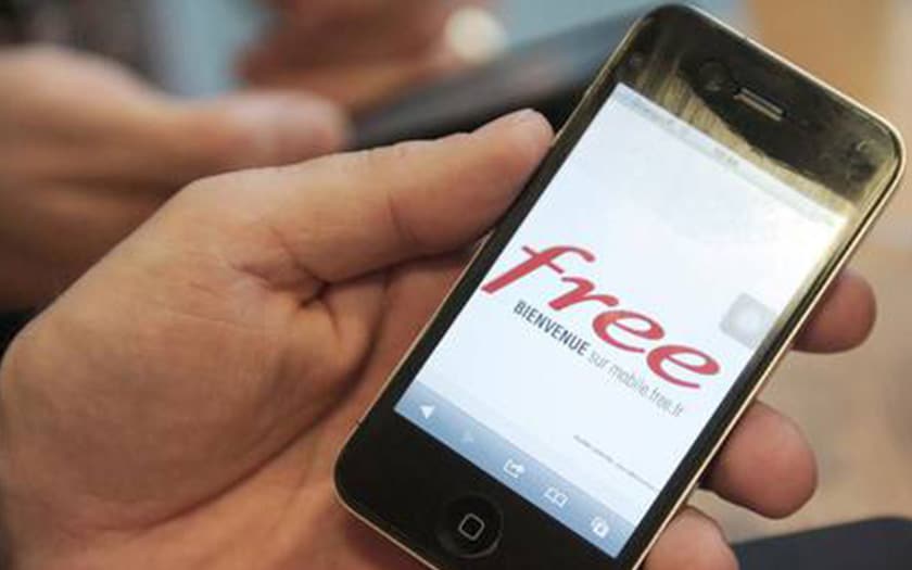 free mobile bloqué smartphones loués non restitués