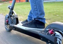 trottinette electrique trottoir