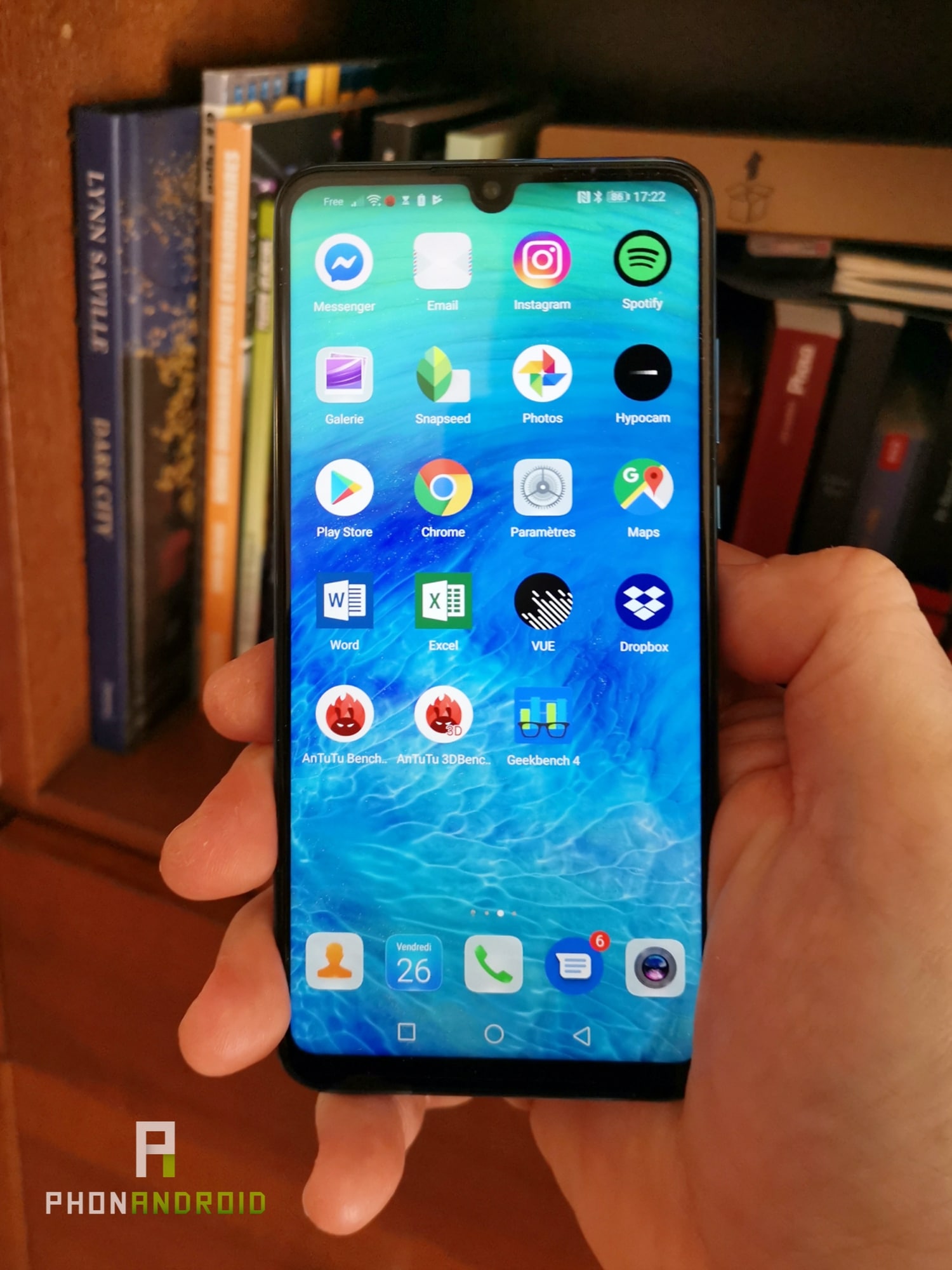 Test du P30 Lite de Huawei : un petit air de famille ... - 1500 x 2000 jpeg 282kB