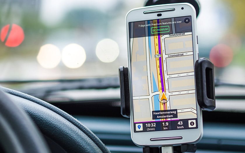 Tablette mode GPS pour auto. 