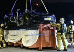 tesla model s prend feu