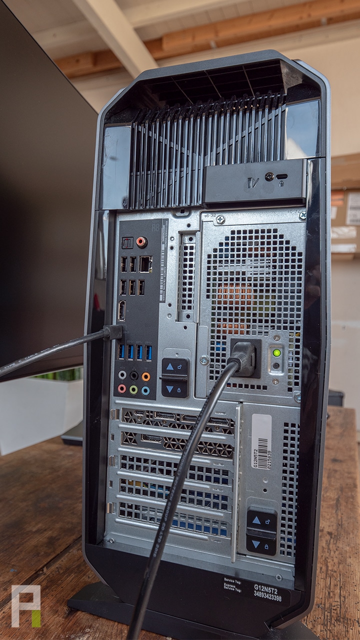 Test de l'Alienware Aurora R8 avec un écran 49" XXL incurvé : immersion ...