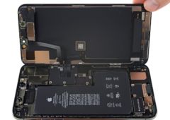 iPhone 11 3