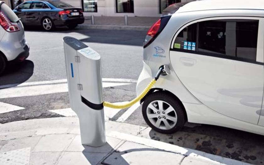 voitures électriques batterie recharge 10 minutes