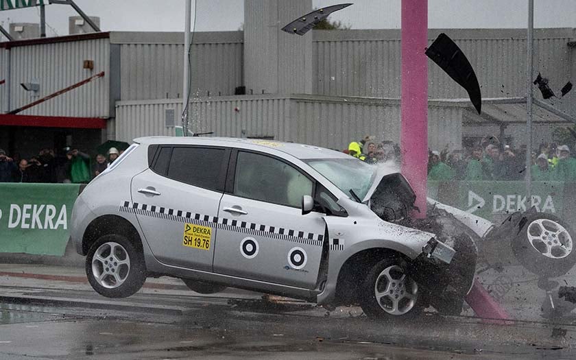 voitures électriques crash tests