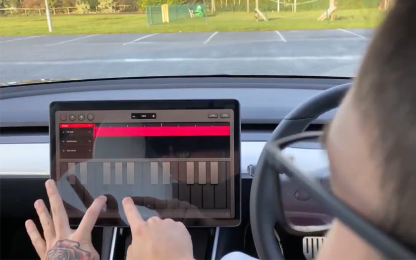 Tesla Trax application musicale