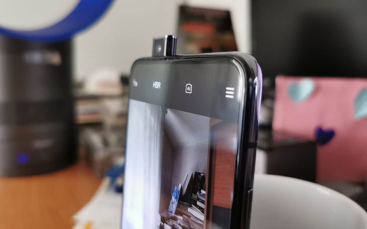 Xiaomi Poco F2 Pro caméra pop-up