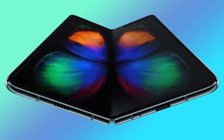 Galaxy Fold Lite Samsung Lancerait Un Smartphone Pliable 900 En 2021
