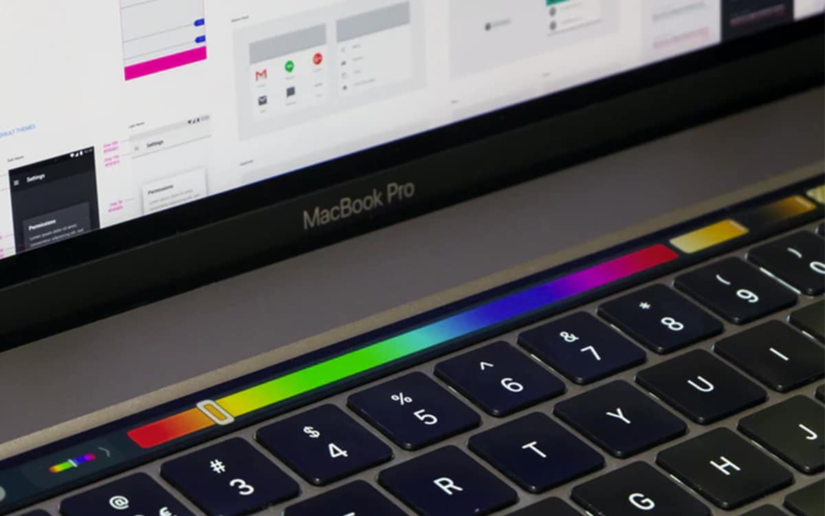 MacBook Touch Bar Force Touch