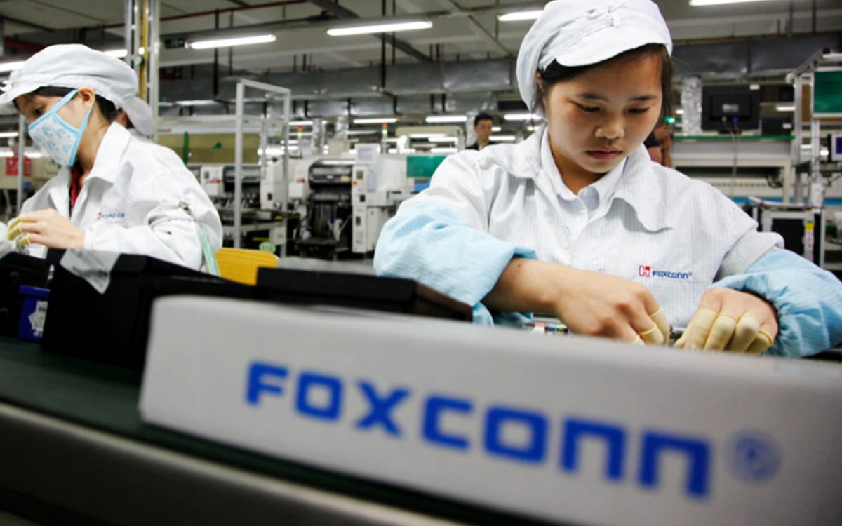 foxconn pénurie puces