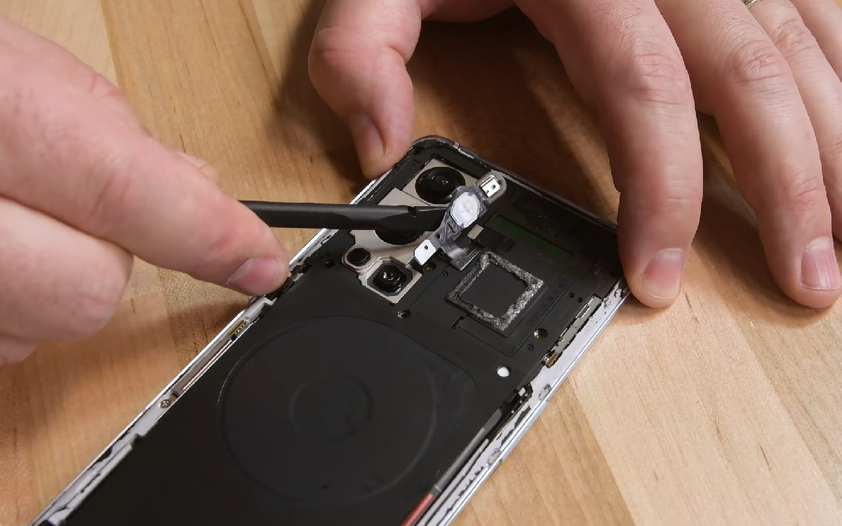 OnePlus 9 Pro demontage