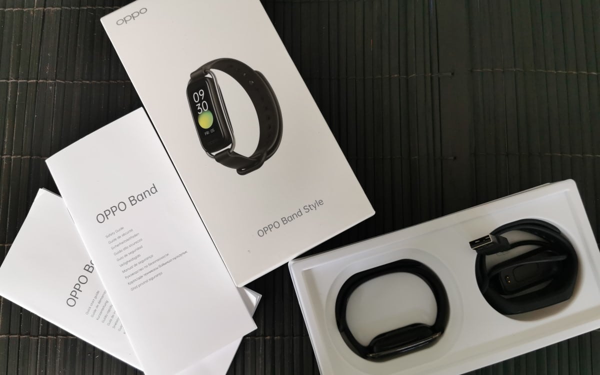 Oppo Band packaging