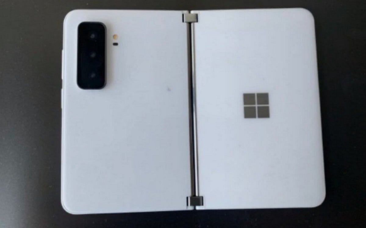 Surface Duo 2 blanc