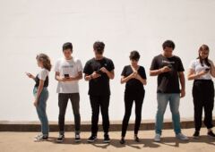 smartphone roaming
