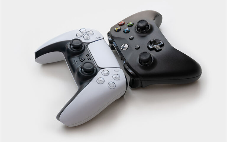 sony playstation 5 и xbox sony playstation 5 и xbox